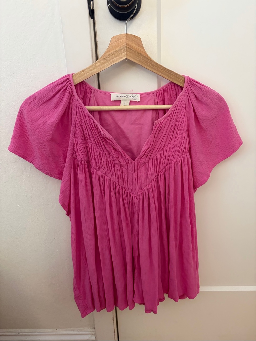 Treasure & Bond Hot Pink V-Neck Peasant Blouse